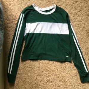 Comfy slightly cropped Green Long Sleeve